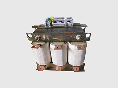 三(sān)相大電流變壓器(qì)